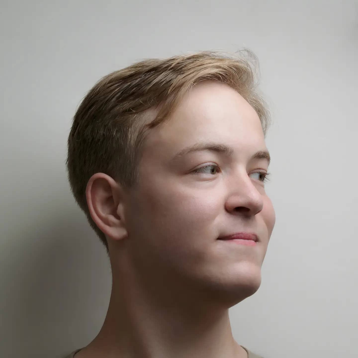 Салахов Алмас